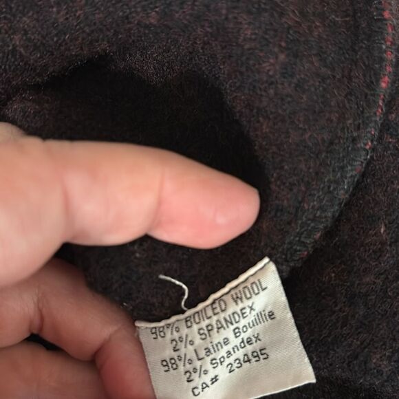 Icelandic design women’s small boiled wool cardigan sweater embroidered - Picture 6 of 6